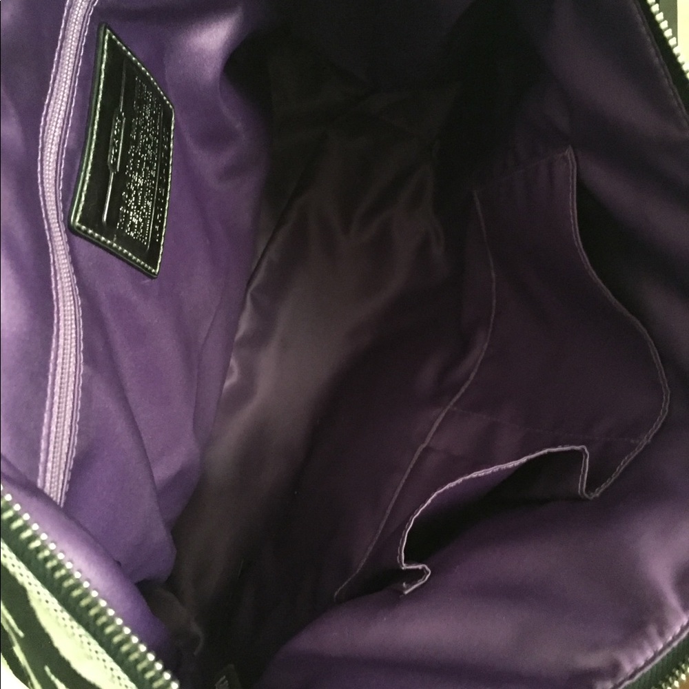 Poppy Coach Tote - Picture 6 of 7